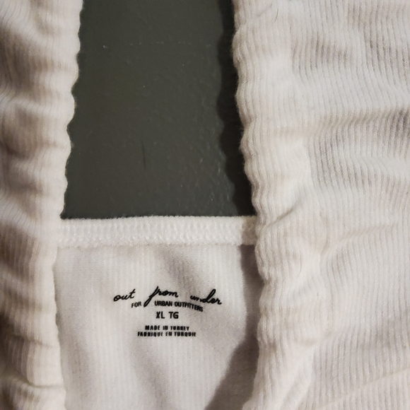 Urban Outfitters Out From Under Key Hole Halter Bralett - Picture 3 of 6